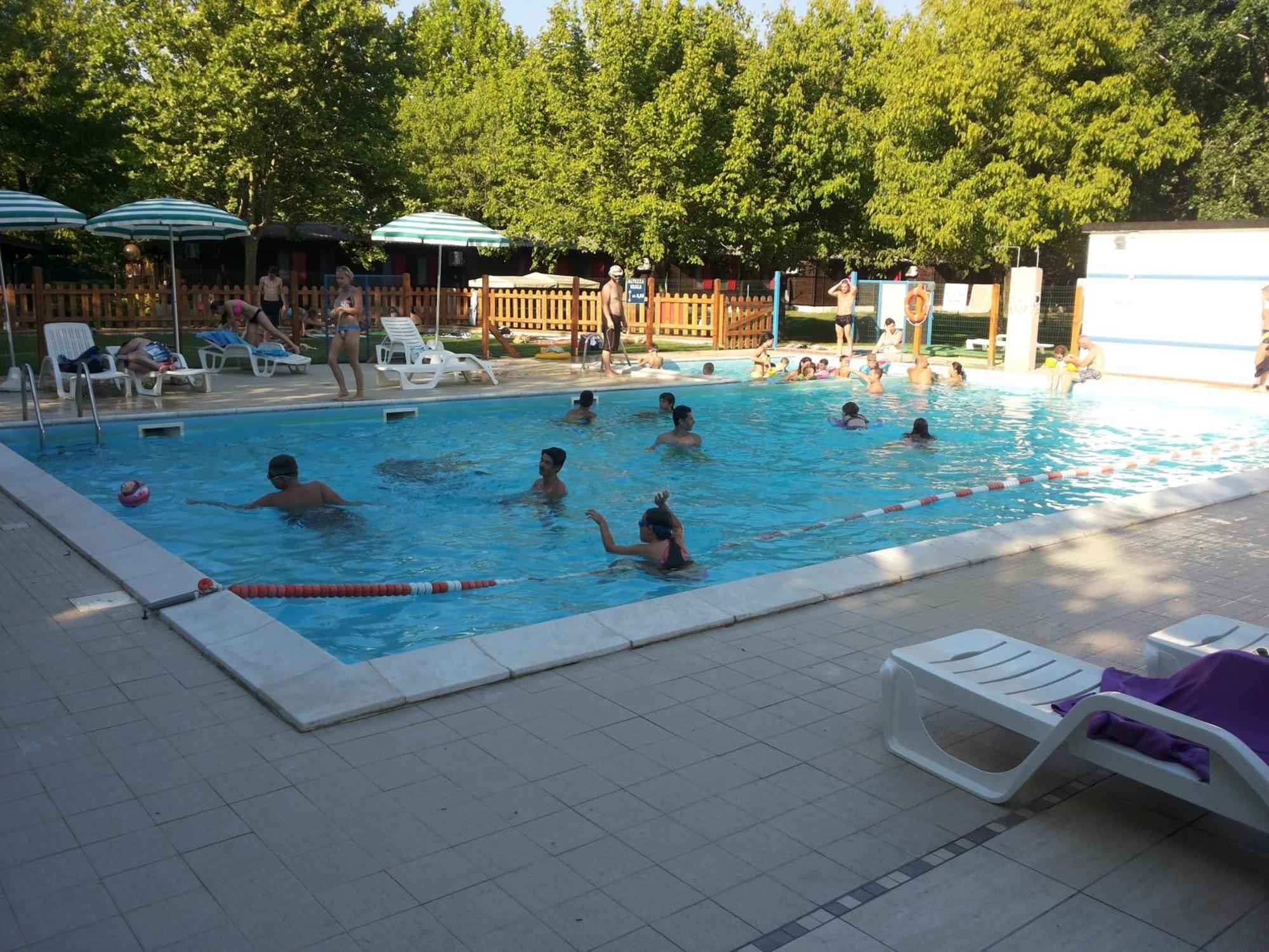 Villaggio Samoa リド・デッレ・ナツィオーニ エクステリア 写真